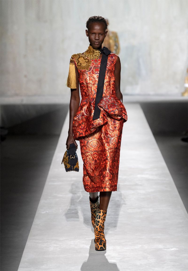 Image for S/S 2020 Women Runway Looks