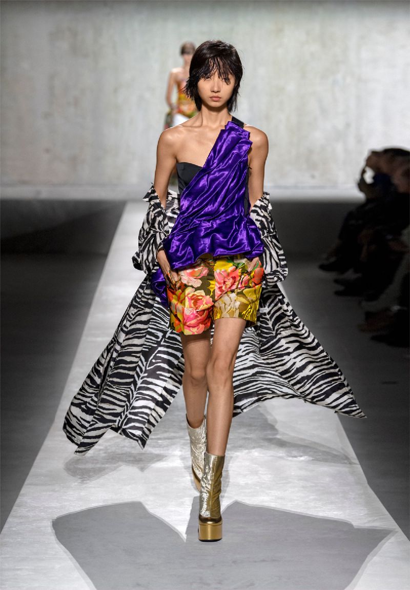 Image for S/S 2020 Women Runway Looks