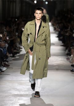 Thumbnail image for S/S 2020 Men Runway Looks
