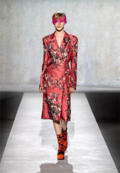 Thumbnail image for S/S 2020 Women Runway Looks