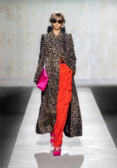 Thumbnail image for S/S 2020 Women Runway Looks