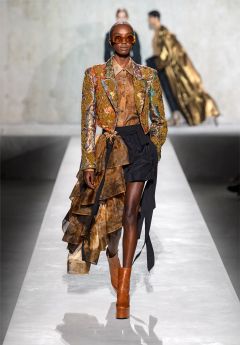 Thumbnail image for S/S 2020 Women Runway Looks